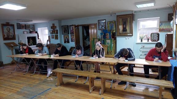 Ставропольские школьники приняли участие в олимпиаде по основам православия