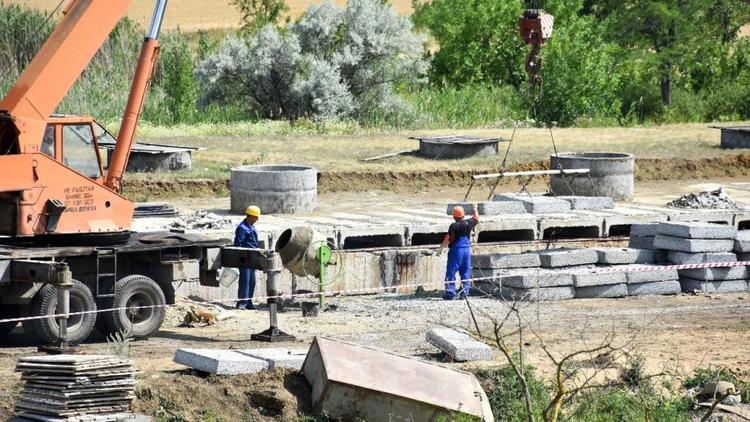 В ставропольском селе Курсавка идёт капитальный ремонт очистных сооружений