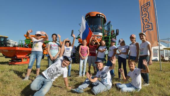 На Ставрополье прошла выставка агротехники и оборудования «День поля – 2014»