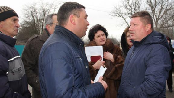 Представитель губернатора Ставрополья Наталья Образцова встретилась с жителями поселка Рабочего