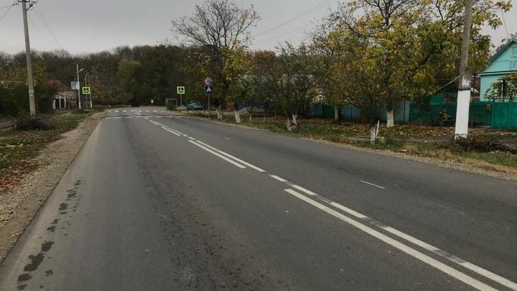В Кочубеевском районе Ставрополья отремонтировали подъездную дорогу к птицефабрике