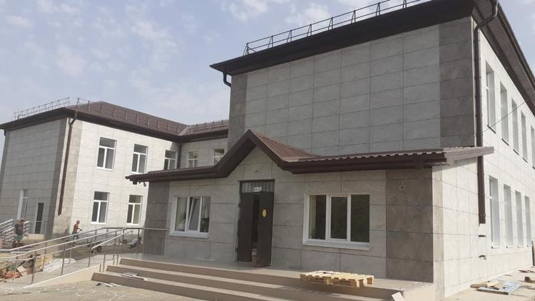 «Единая Россия» контролирует ремонт школы в Грачёвском округе Ставрополья