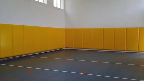 В посёлке Благодарненского округа на Ставрополье капитально отремонтировали школьный спортзал