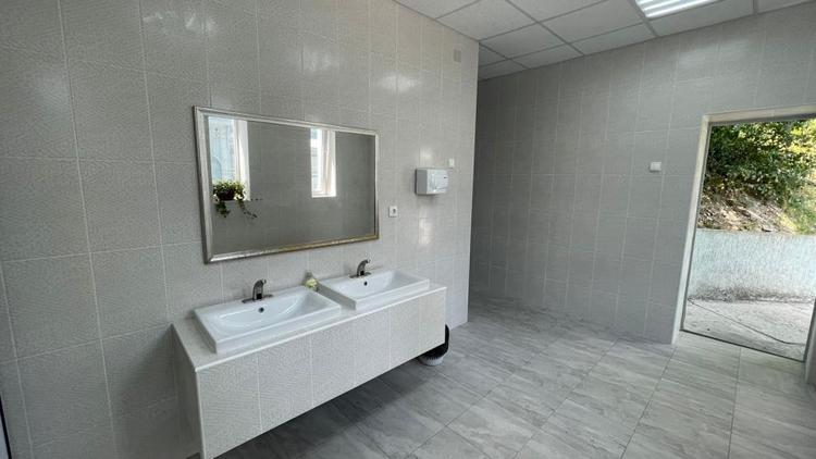 Самый посещаемый бесплатный туалет открыли после ремонта в Железноводске