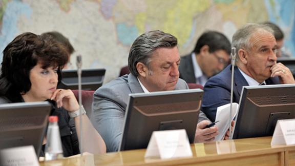 Кадровые изменения в правительстве Ставропольского края озвучил губернатор Зеренков