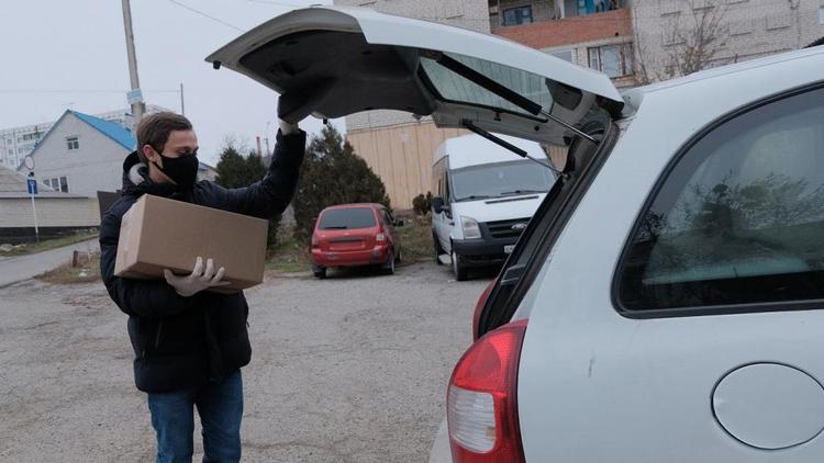 На Ставрополье волонтёры помогут доставить посылки для бойцов из отдалённых территорий края