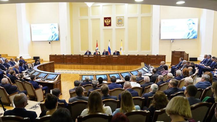 Подписан план сотрудничества между Ставропольем и Омской областью