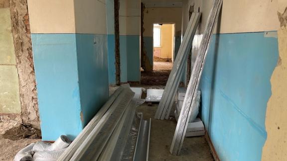В Ипатовском округе капитально отремонтируют районную поликлинику