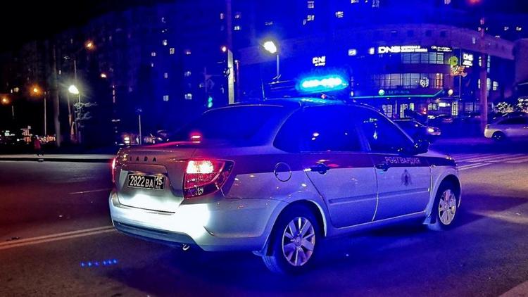Дебошир с ножом напал на администратора гостиницы в Пятигорске