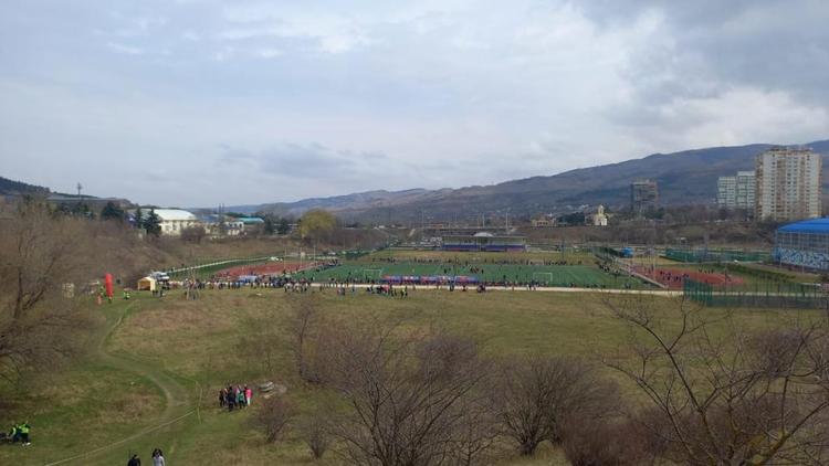Около 300 спортсменов приняли участие в Кубке России по кроссу в Кисловодске