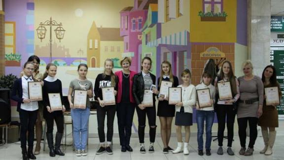 Победителей конкурса детских рисунков «Наследники Победы» назвали в краевом центре