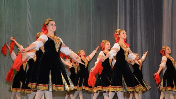 Воспитанники ставропольской детской хореографической школы дали традиционный концерт