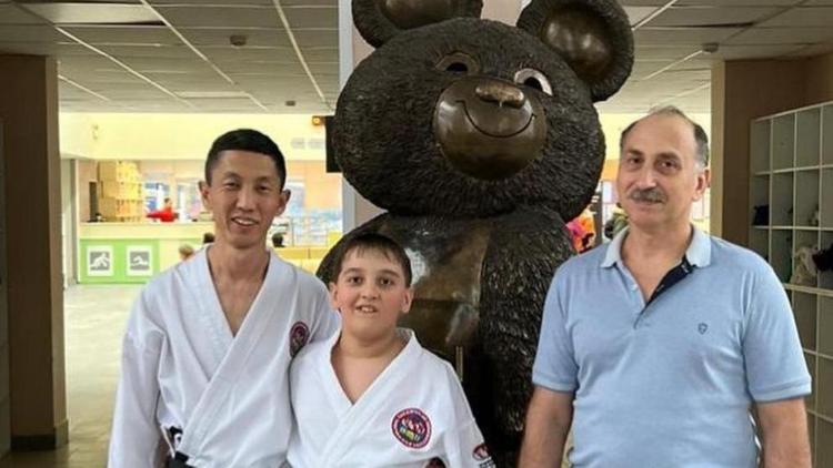 Семья из Ставрополя завоевала «золото» на адаптивных соревнованиях по тхэквондо