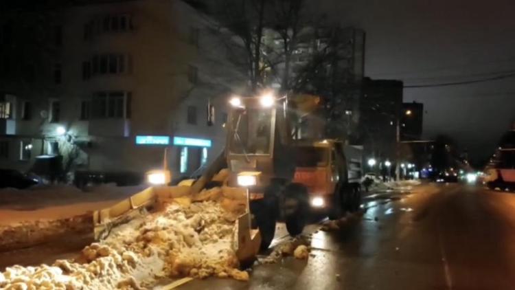 В Ставрополе за выходные вывезли 12 тысяч тонн снега