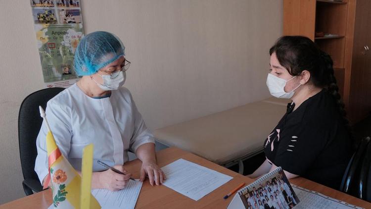 На Ставрополье женщина-медик изменила мнение о прививке от COVID-19 после перенесённой болезни