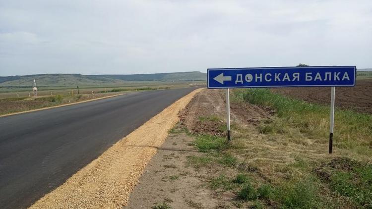 Семь километров межпоселковых дорог отремонтировали в Петровском округе