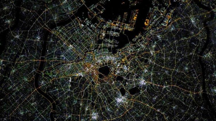 Ставропольский космонавт Олег Скрипочка сфотографировал с высоты ночной Токио