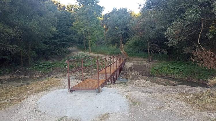 Смытый дождями пешеходный мост восстановили в Предгорном округе Ставрополья