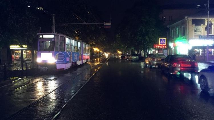 В Пятигорске два пешехода попали под трамвай