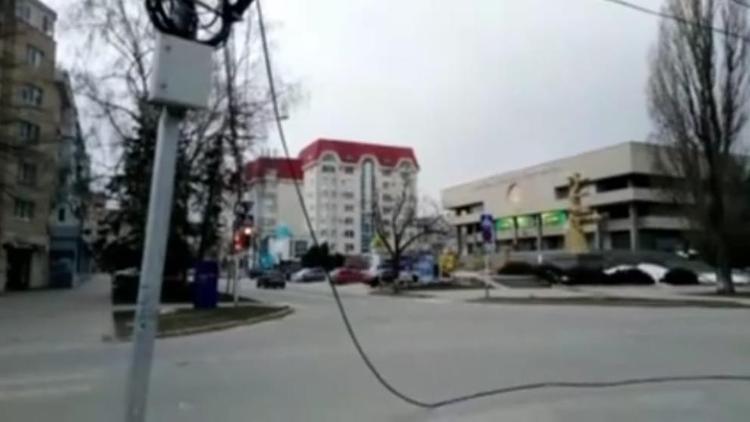 В Ставрополе ветер оборвал провода