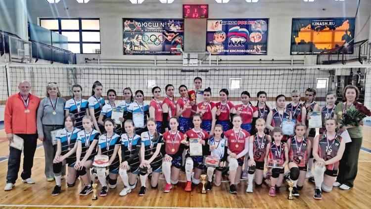 Волейболистки из Кисловодска победили на первенстве края