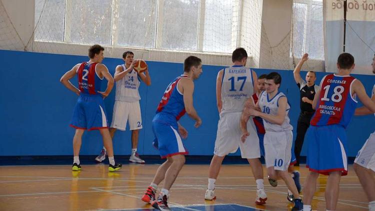Баскетболисты ставропольского «Динамо» в Туле дали бой «оружейникам»