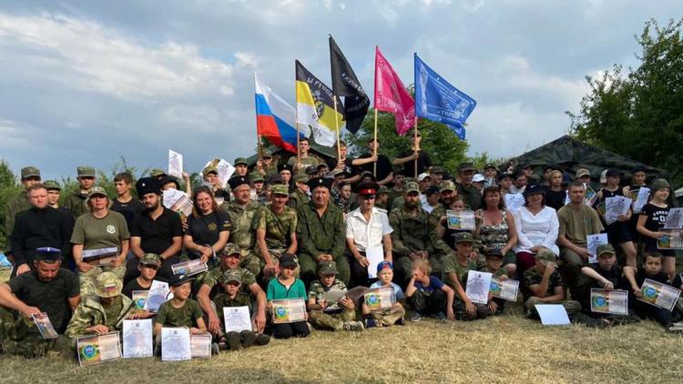 На Ставрополье для школьников организовали военно-полевые сборы