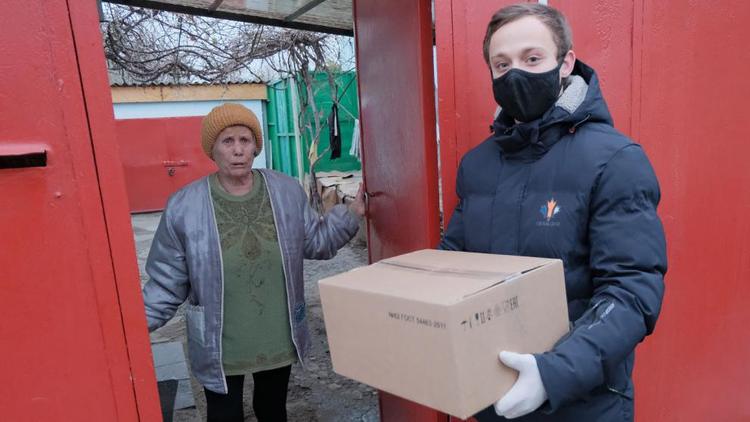 Более 1,5 тысячи волонтёров работают в Апанасенковском округе