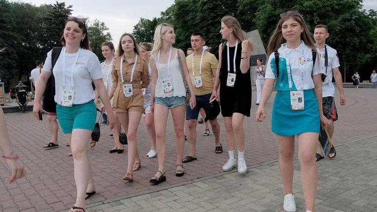 В Ставрополе открылся IV Форум молодых лидеров стран БРИКС и ШОС