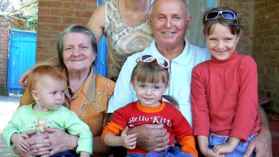 В семье Коваленко 8 детей, 17 внуков и двое правнуков