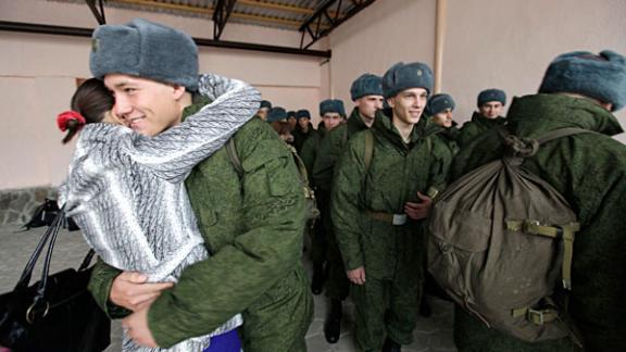 Пять тысяч ставропольских призывников отправились служить в вооруженные силы РФ