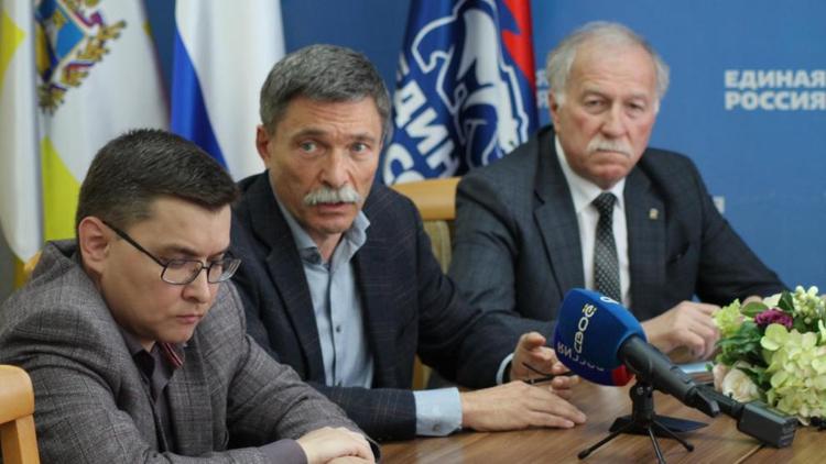 Дмитрий Судавцов назвал плюсы присутствия молодёжи в политике