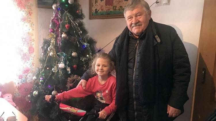 Депутат Думы Ставрополья исполнил новогоднюю мечту ребёнка