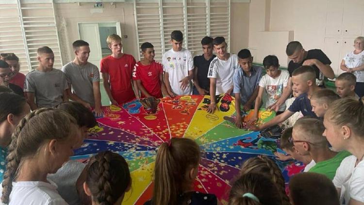 Азербайджанцы Пятигорска организовали для детей школы-интерната праздник