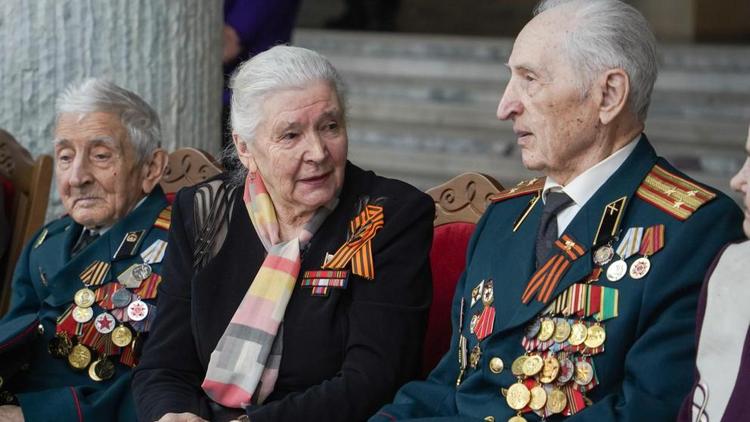 Губернатор Ставрополья встретился с ветеранами накануне Дня Победы
