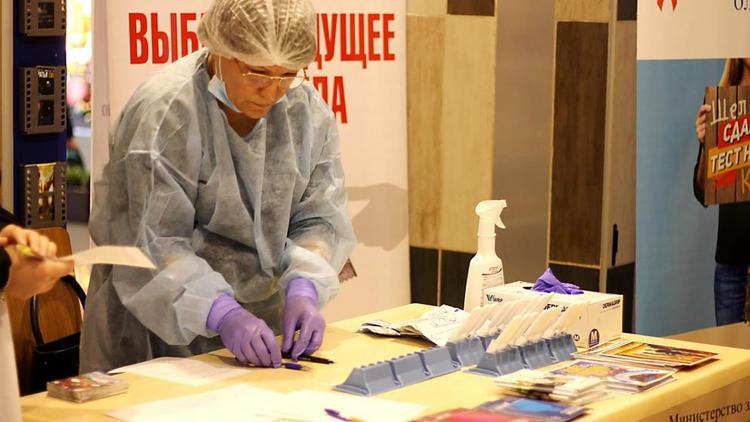 Медики ставропольской краевой больницы проконсультировали жителей Благодарненского округа