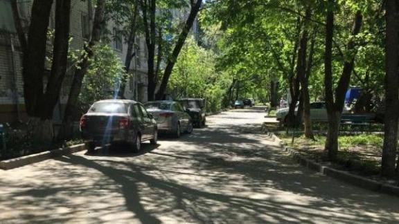 92-летнюю пенсионерку сбил неизвестный автомобилист во дворе в Ставрополе