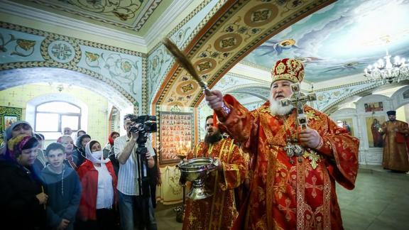 Великое освящение храма Георгия Победоносца в Ставрополе совершил митрополит Кирилл