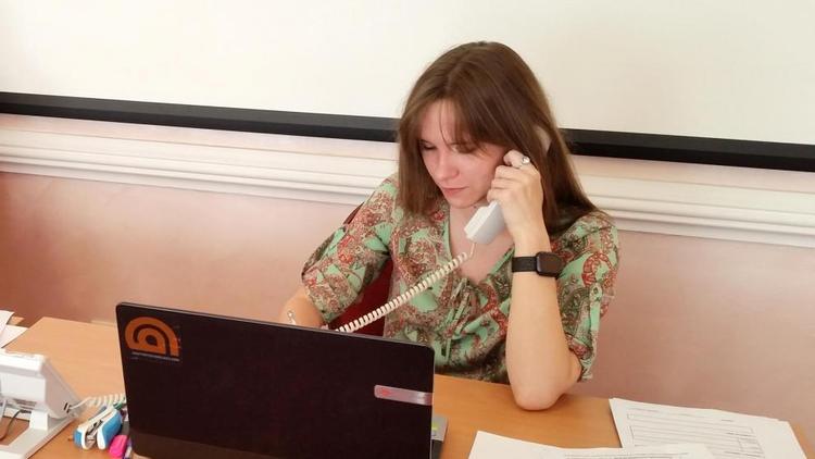 На Ставрополье начала работать «горячая линия» связи с избирателями