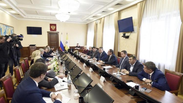 Губернатор Ставрополья предложил депутатам ГДРФ подключиться к решению проблемы ремонта общежитий