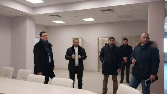 Партийный десант держит на контроле строительные объекты Кисловодска