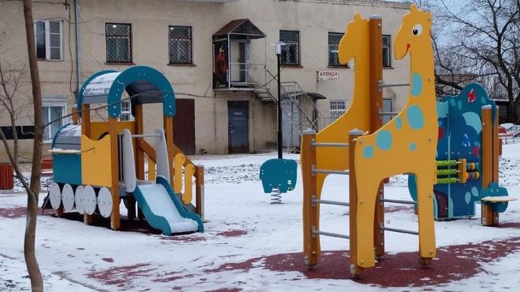 В Кочубеевском округе Ставрополья в рамках инициативного бюджетирования построят пять игровых площадок
