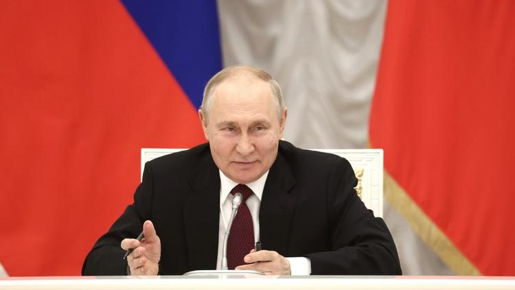 Владимир Путин впечатлён успехами платформы «Россия – страна возможностей»