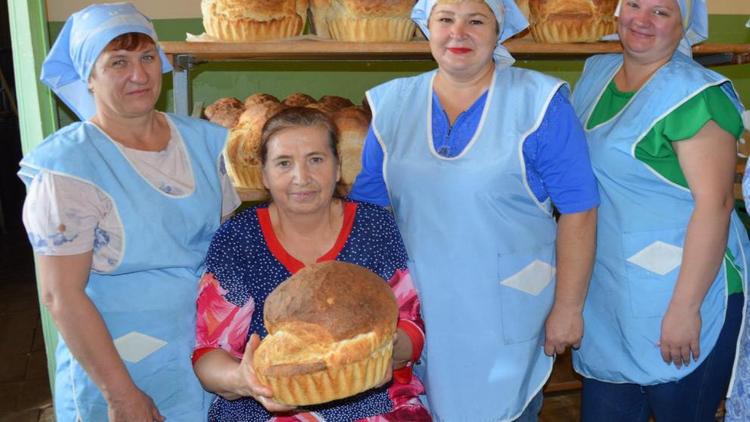 Традиции русского хлебопечения сохраняют в ставропольском селе Киевка