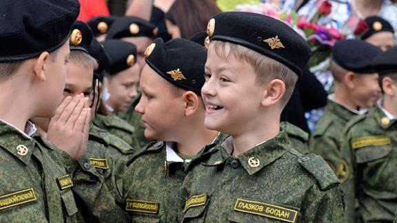Новый учебный год у ставропольских кадетов-ермоловцев начался необычно