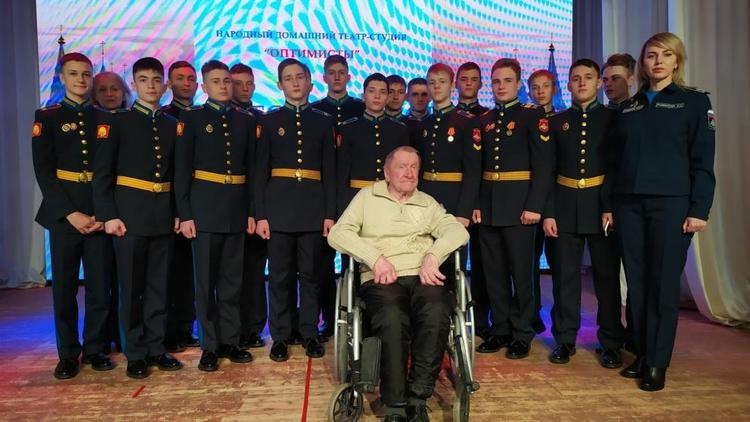 Ставропольские кадеты и студенты увидели поэтический моноспектакль