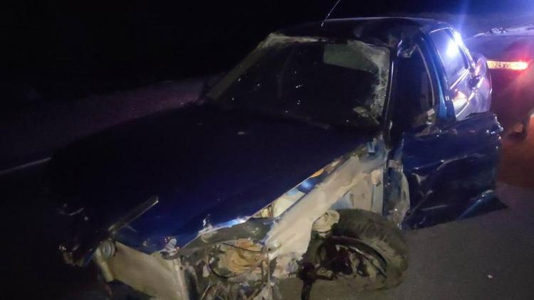 Пьяный водитель бесправник попал в аварию на трассе Кавказ в Ставропольском крае
