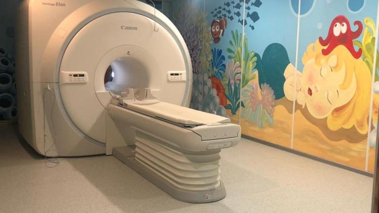 На новом аппарате МРТ в детской больнице Ставрополя выполнили более двух тысяч исследований