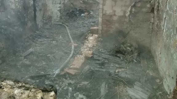 На Ставрополье полностью сгорел дом одинокого инвалида