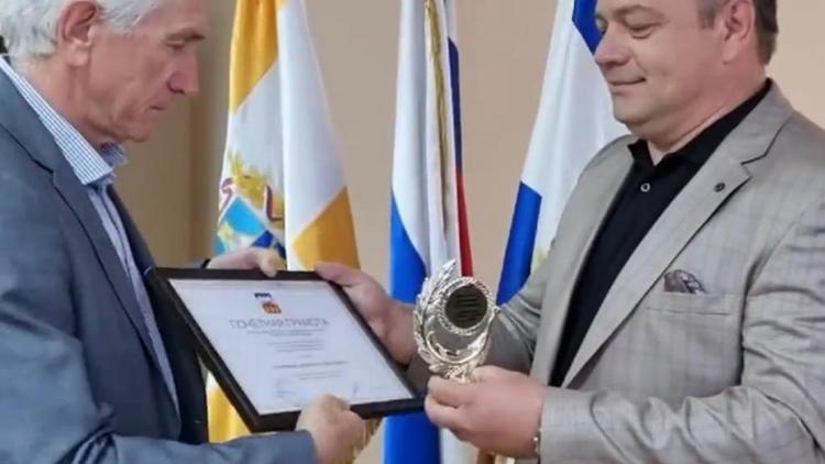 На Ставрополье наградили лучших предпринимателей Предгорного округа